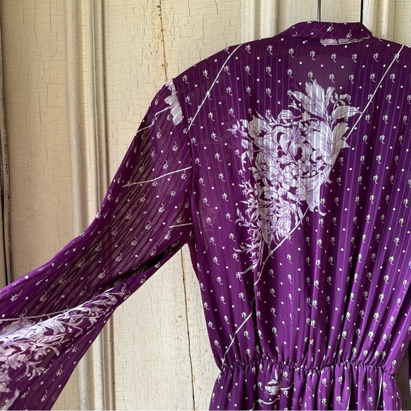 -VINTAGE PURPLE FLORAL DRESS- - Picture 6 of 7
